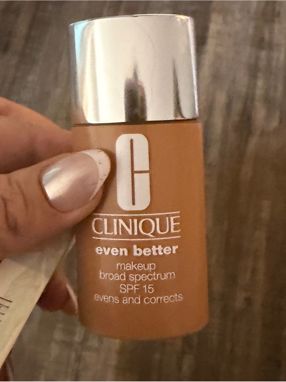 Clinique Even Better Makeup Broad Spectrum SPF 15 - WN 80 Tawnied Beige